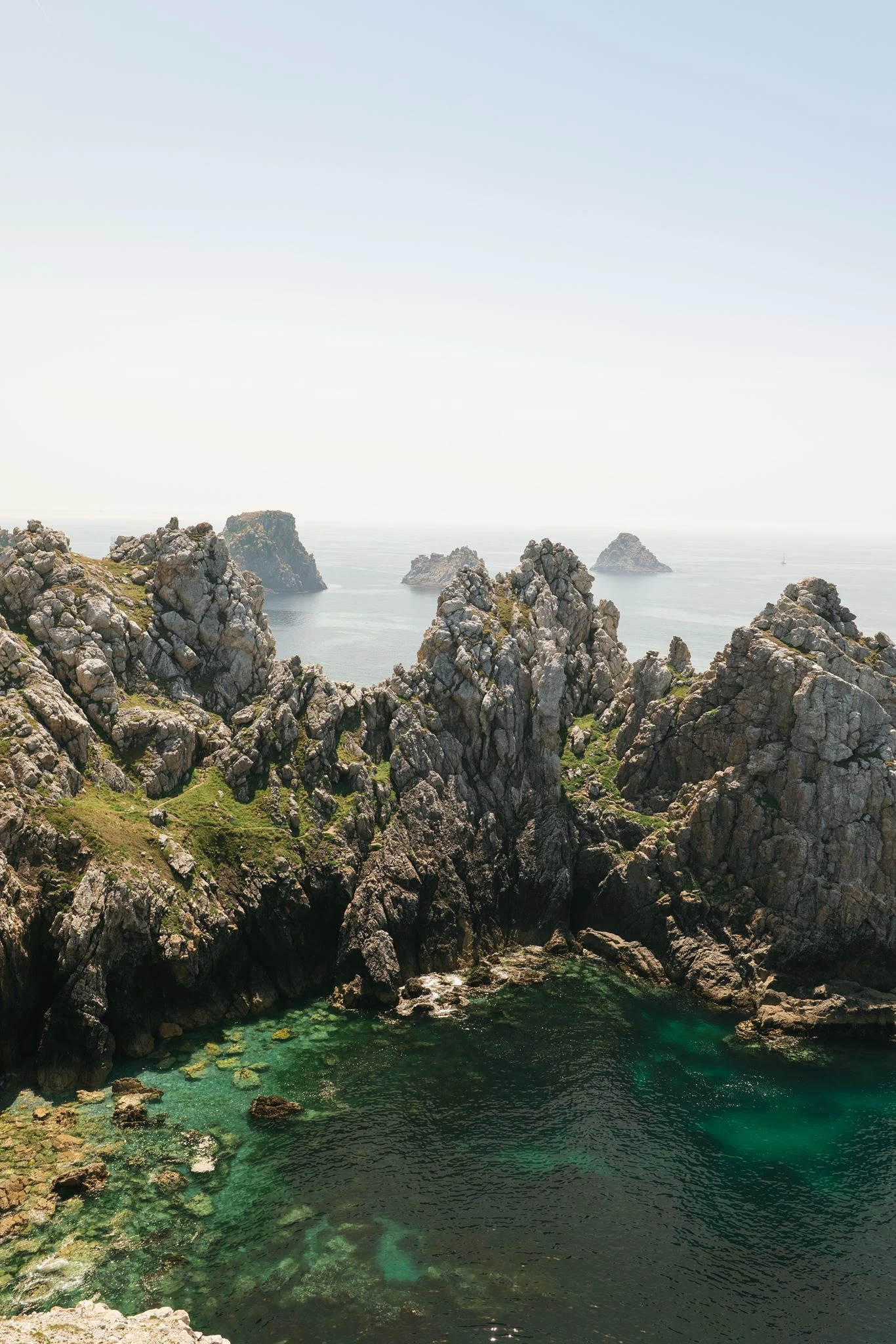 Itinerary 2 — The Wild West (Crozon & the capes) — our specialty