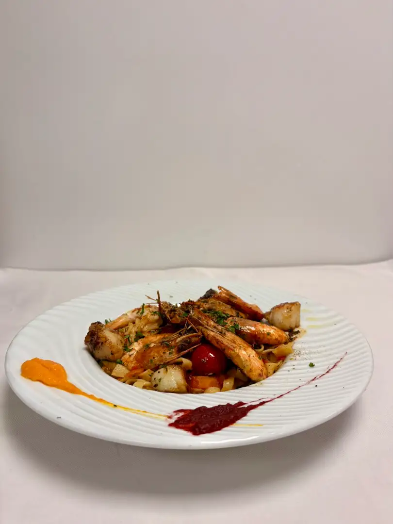 cuisine_duo-gambas-et-coquille-st-jacques_7497